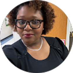 Profile photo of Mika Nogueras