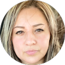 Profile photo of Ivonne