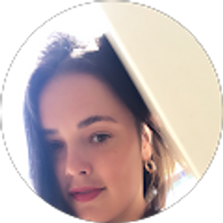 Profile photo of Alena Schuss