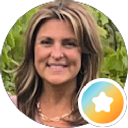 Profile photo of Robin Mangini