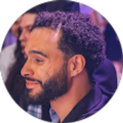 Profile photo of Elliot Shields