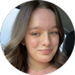 Profile photo of Tori Clark