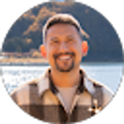 Profile photo of Gil Samson