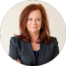 Profile photo of Julie DeTorre