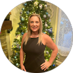 Profile photo of Michelle Hayes