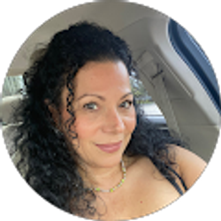 Profile photo of Carolina Valenzano