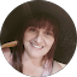Profile photo of Tiffany Henry