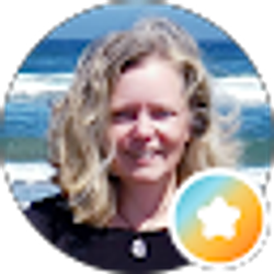 Profile photo of Salli Schenk