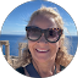 Profile photo of Catherine Randall
