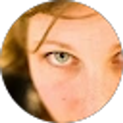 Profile photo of Jenna Kane