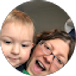 Profile photo of laura L