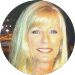 Profile photo of Lee Elfstrom