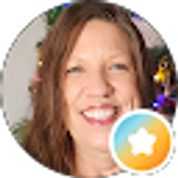 Profile photo of Laura Slamp