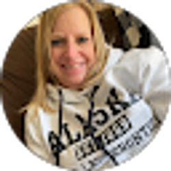 Profile photo of Lori Hughes