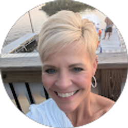Profile photo of Elizabeth Rzepka