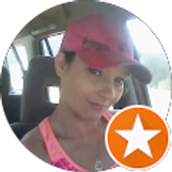 Profile photo of Nikki Dobbins