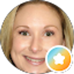 Profile photo of Lauren Velie