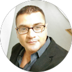 Profile photo of Gerardo Viera