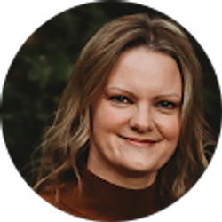 Profile photo of Jandi McCrory