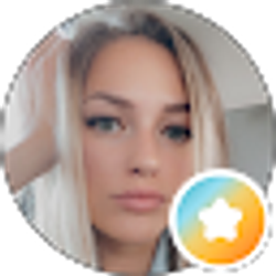 Profile photo of Hannah Darrow