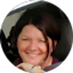 Profile photo of Jackie Holden