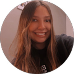 Profile photo of Samantha Ludy