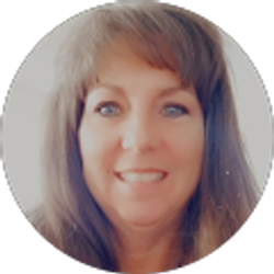 Profile photo of Lisa Romanov Elkins