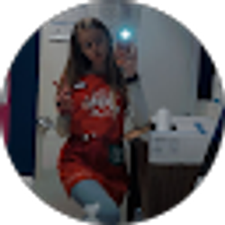 Profile photo of Zoe Hough