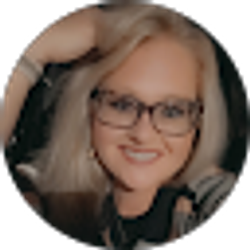 Profile photo of Kayla Gray