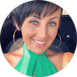 Profile photo of Laura Matthews