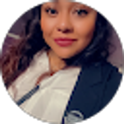 Profile photo of Abril Peregrina