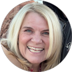 Profile photo of Lora Reed