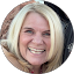 Profile photo of Lora Reed