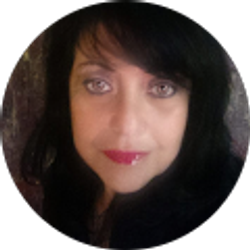 Profile photo of Cynthia Wolchuk