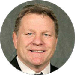 Profile photo of Mike Llewellyn