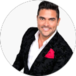 Profile photo of Alberto Mauco