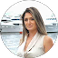 Profile photo of Olivia Thayer