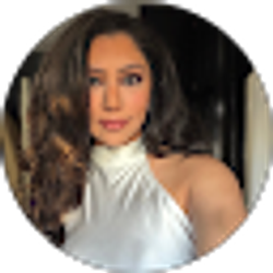 Profile photo of Victoria Valentine