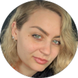 Profile photo of Tori VargoHay