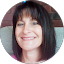 Profile photo of Leigh Anne Phillips