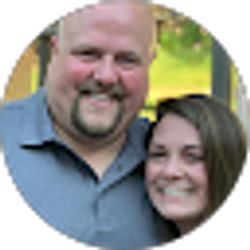 Profile photo of Kelly Raggl
