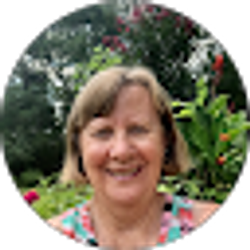 Profile photo of Ellyn Sans Souci
