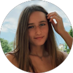 Profile photo of Nicole Motyka