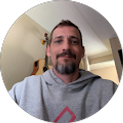 Profile photo of Samuel Detore