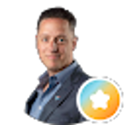 Profile photo of Thomas Sloan