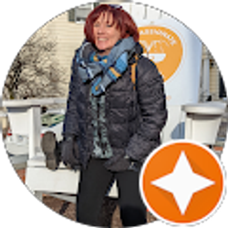 Profile photo of Kelly Kringen