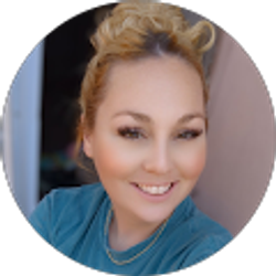 Profile photo of Coralyn Ayala