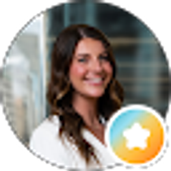Profile photo of Lauren Barthalow