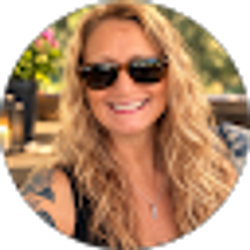 Profile photo of April Tapman