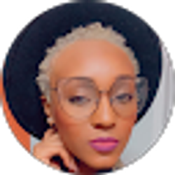 Profile photo of Product Stylist Marie